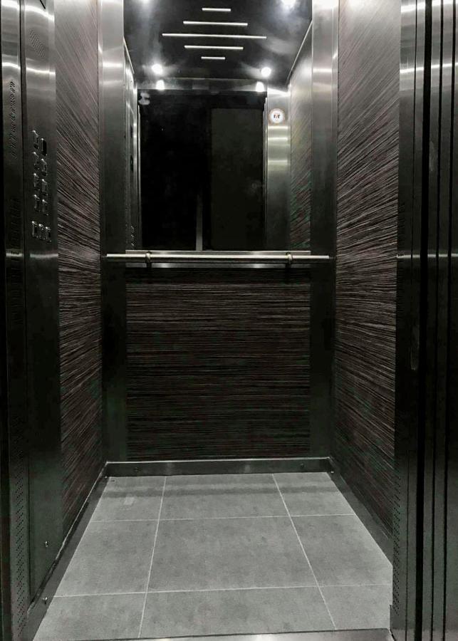 F10 Room 3, Private Room Two Single Beds Shared Bathroom In Shared Flat Msida Εξωτερικό φωτογραφία